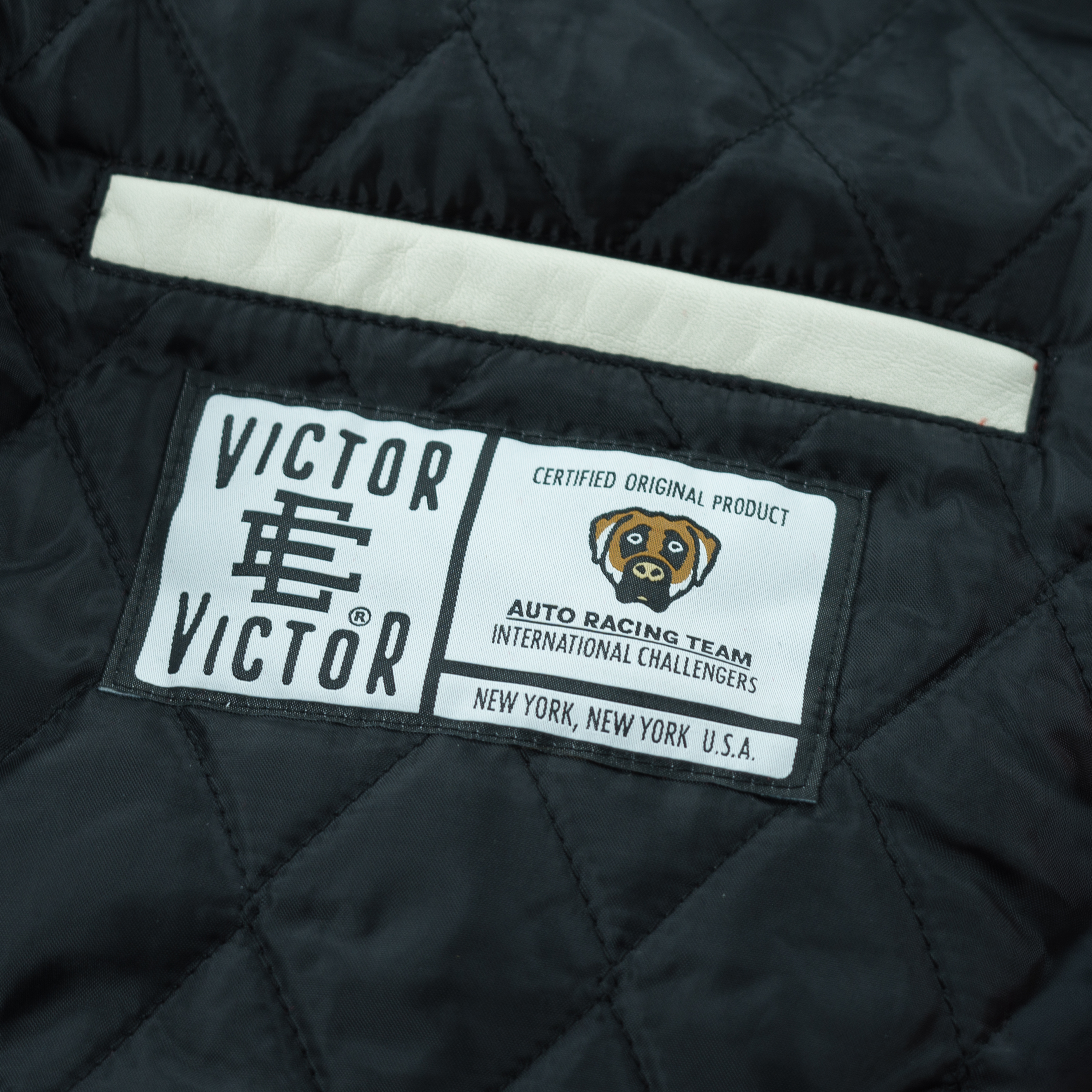 EE® VICTOR VICTOR VARSITY JACKET