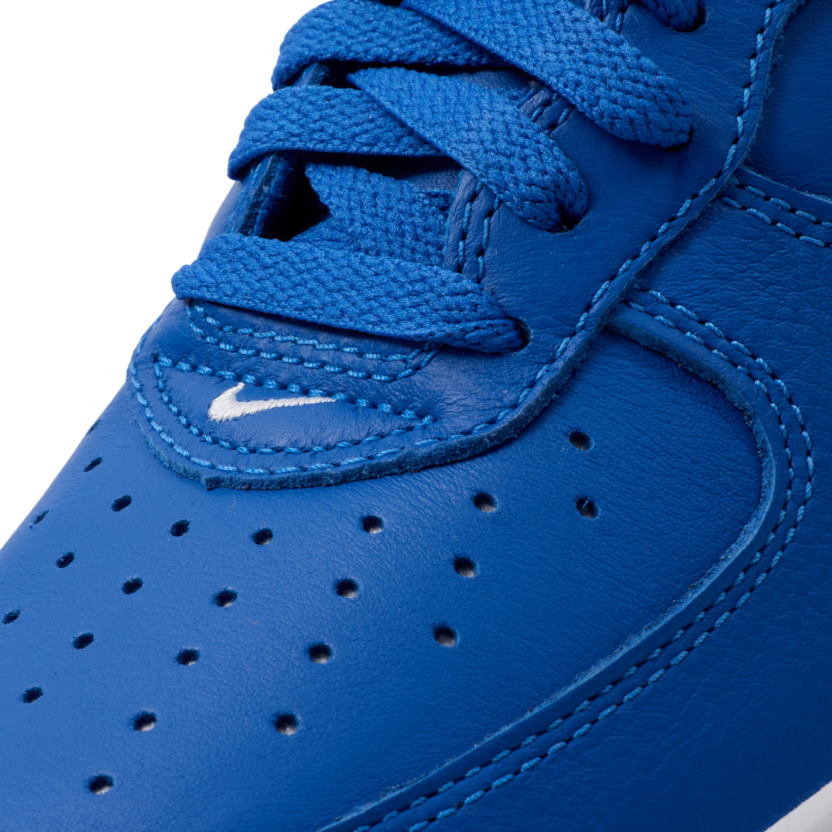 VICTOR VICTOR X NIKE AIR FORCE 1 '01 (DEEP ROYAL)